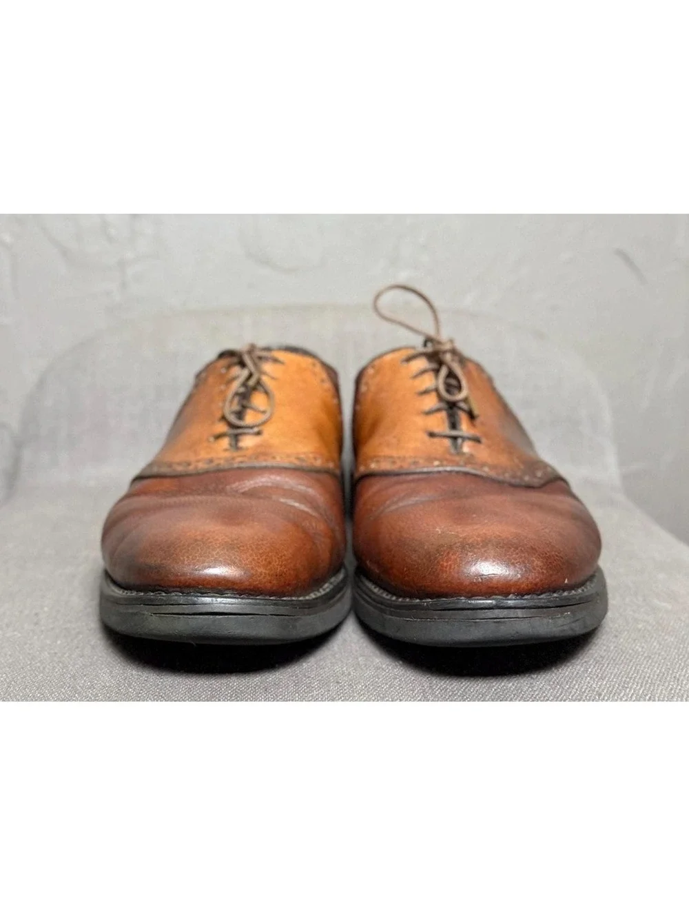 Vintage Brown Two-Tone Brogues or Saddle Shoes size 9 men or 10.5 women Vibram